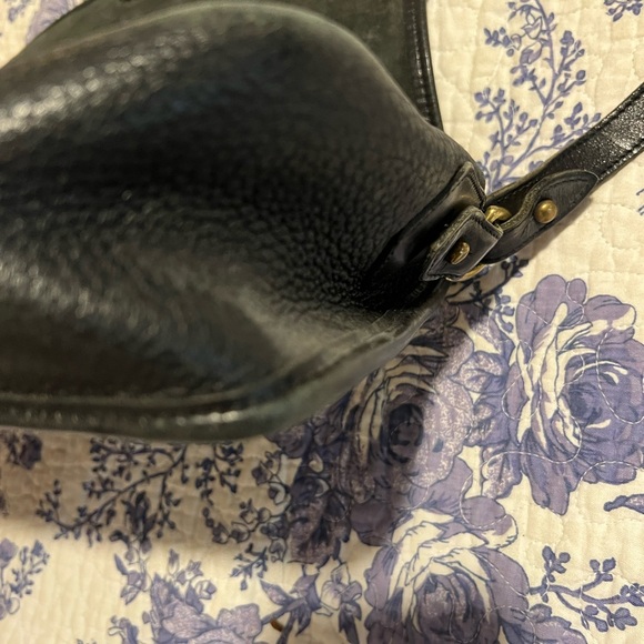 COPY - Vintage Dooney & Burke - Picture 4 of 10